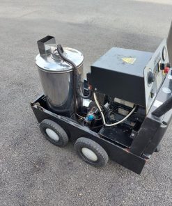 MAC Avant Hot Pressure Washer